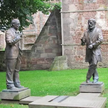 فندق B&f Am Neumarkt باد هيرسفيلد