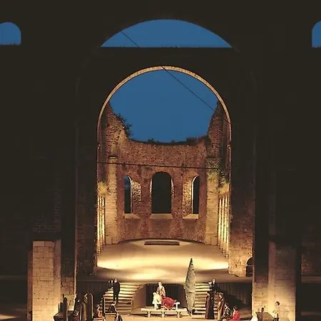 B&f Am Neumarkt Hotel