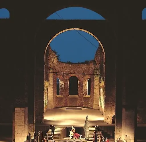 新市场b&f酒店 酒店